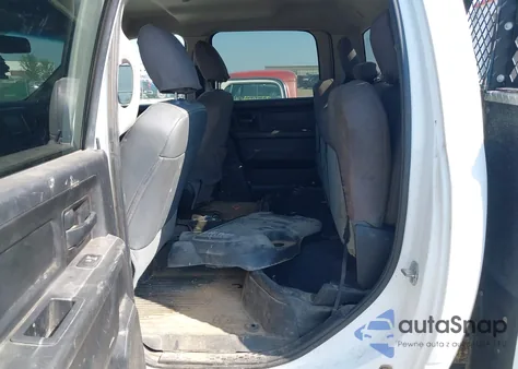 2018 Ram 2500 Tradesman 4X4 8' Box from USA, damaged, VIN 3C6UR5HJ2JG379475